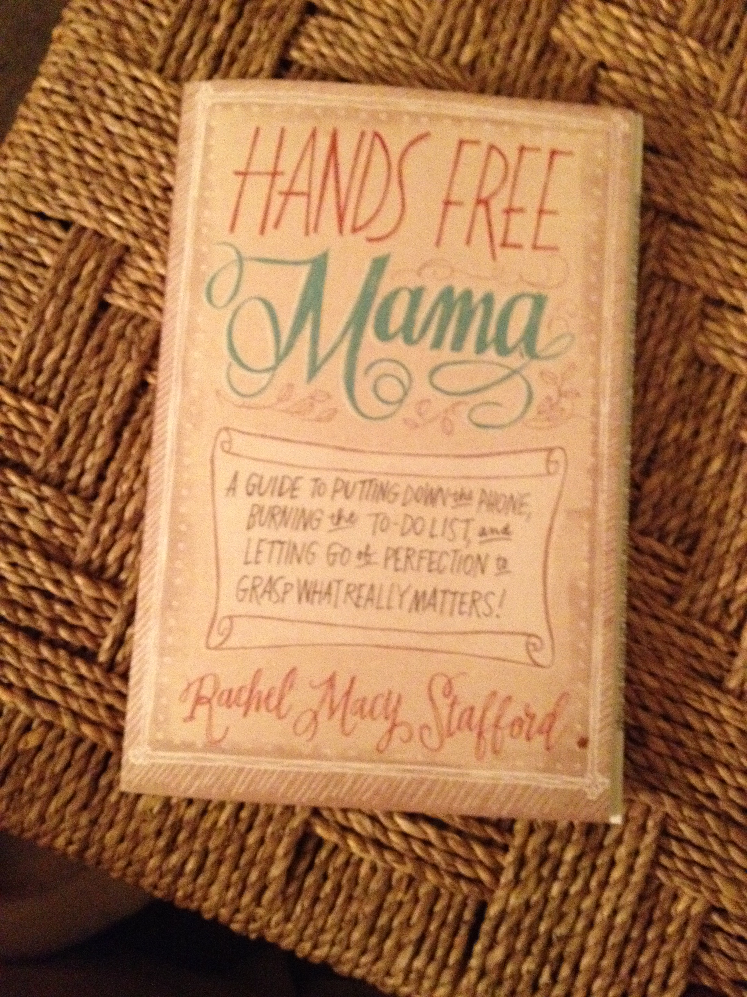reading Hands Free Mama