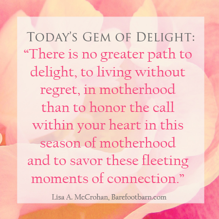 honoring_the_season_of_motherhood_450x450