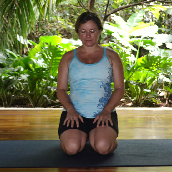 body_yoga_holy-550x550